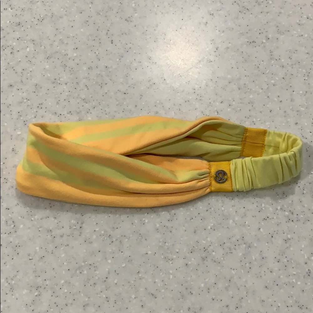 Lululemon bang buster headband yellow reversible